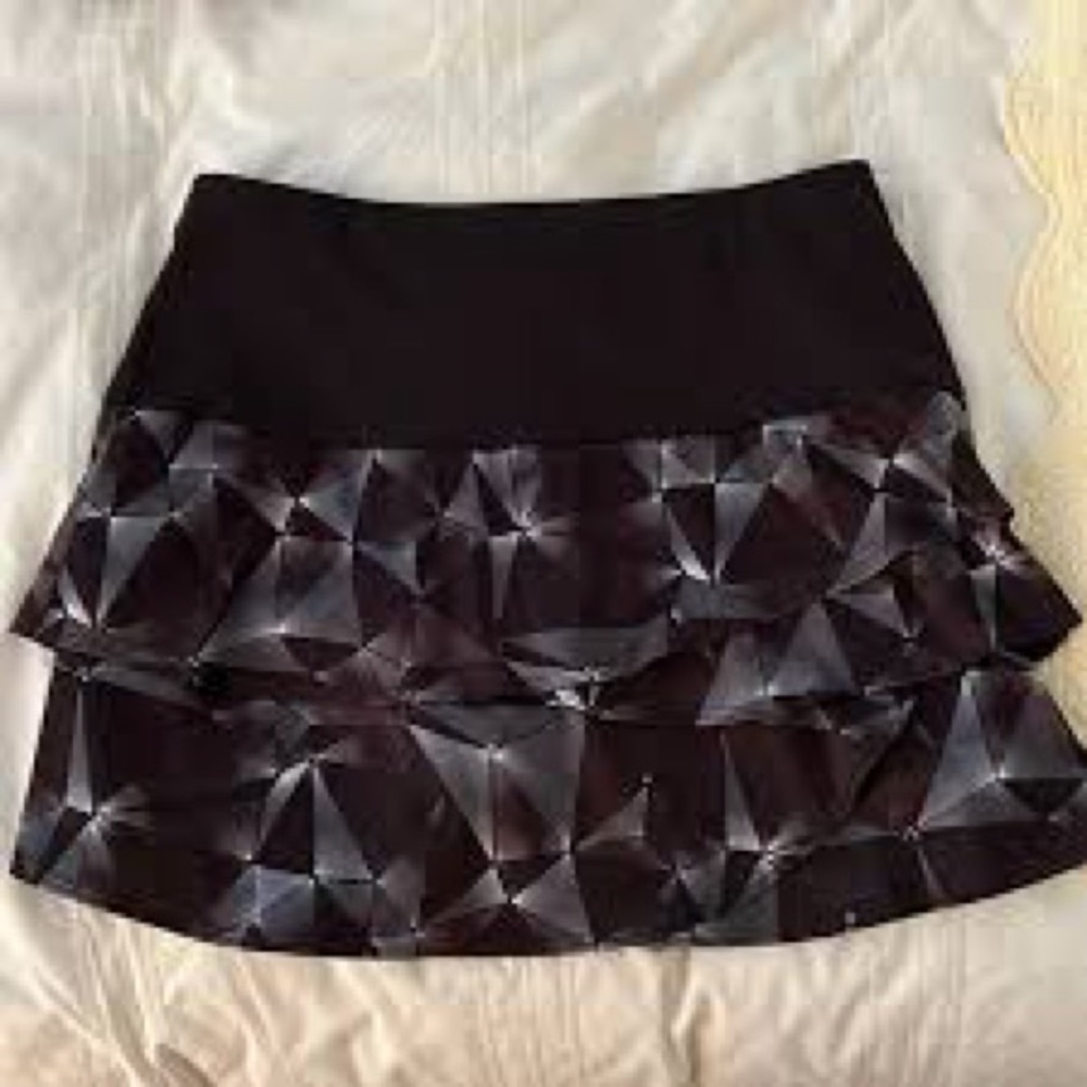 LUCKY IN LOVE Black Geometric Women's Skirt